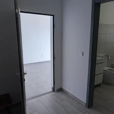Casa Magic Vieira New Well Located With Services * Arco da Calheta (Madeira)