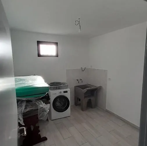 Casa Magic Vieira New Well Located With Services Daire Arco da Calheta (Madeira)